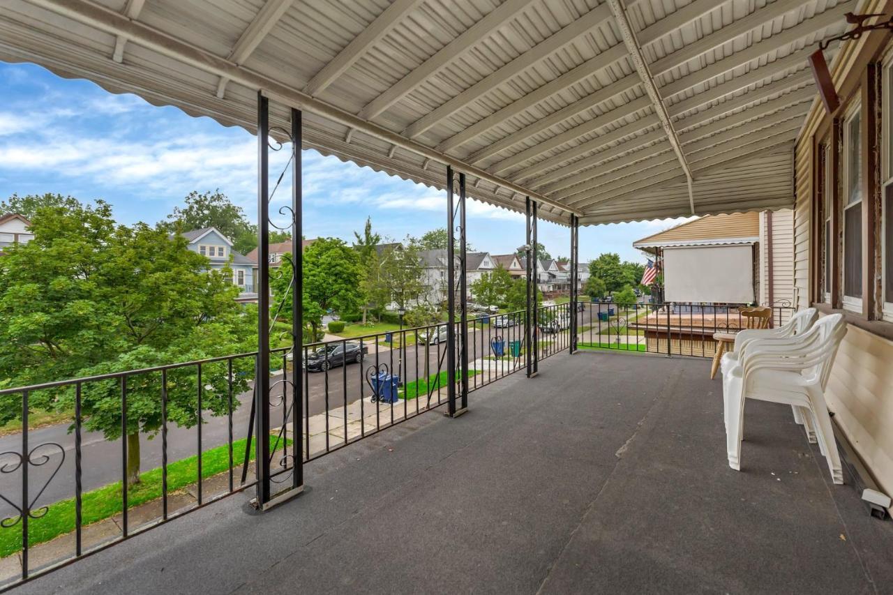 バッファロー Renovated Main Floor Large 3 Bed Houseヴィラ エクステリア 写真